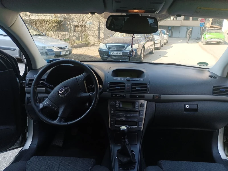 Toyota Avensis, снимка 6 - Автомобили и джипове - 49244273