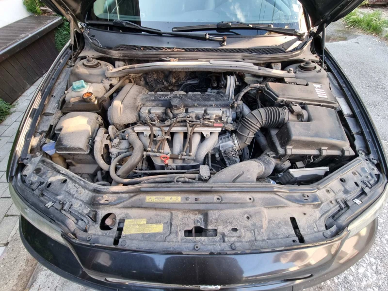 Volvo V70, снимка 12 - Автомобили и джипове - 52658225