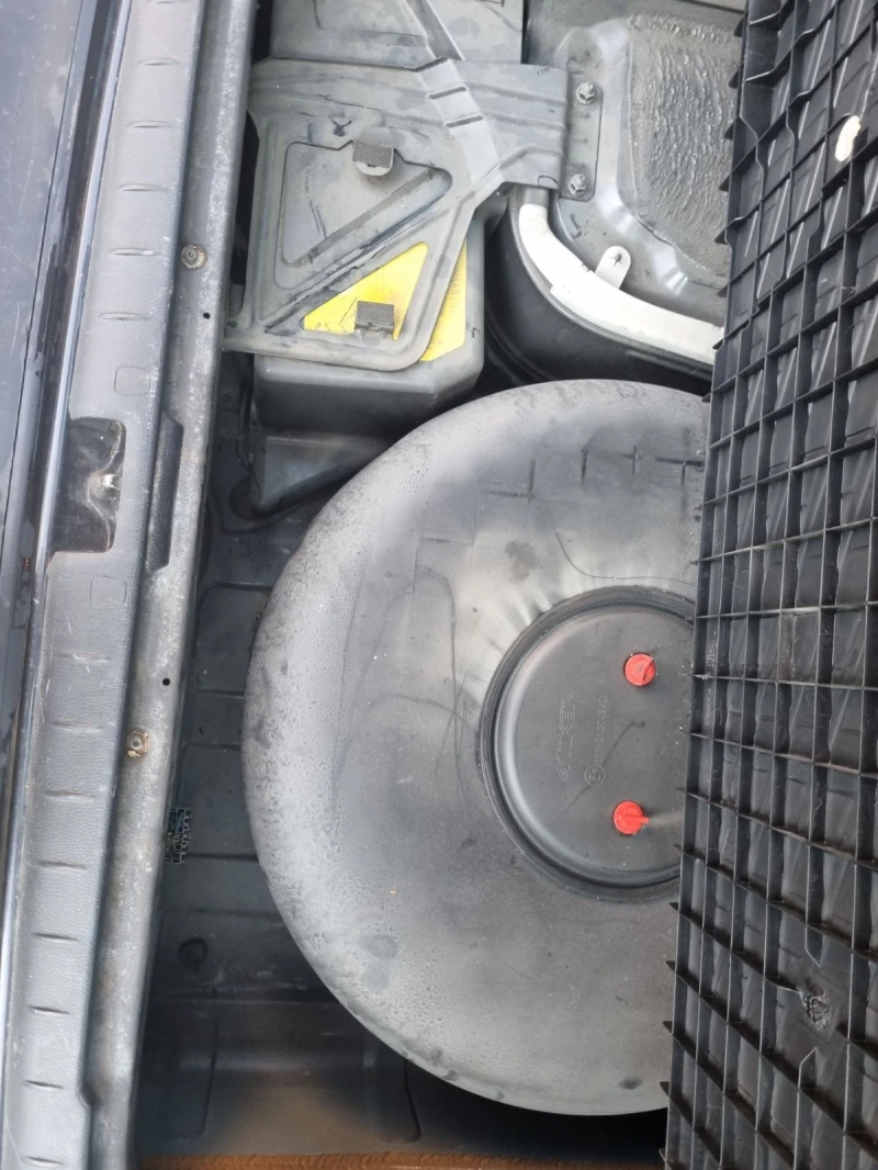 Volvo V70, снимка 14 - Автомобили и джипове - 52658225