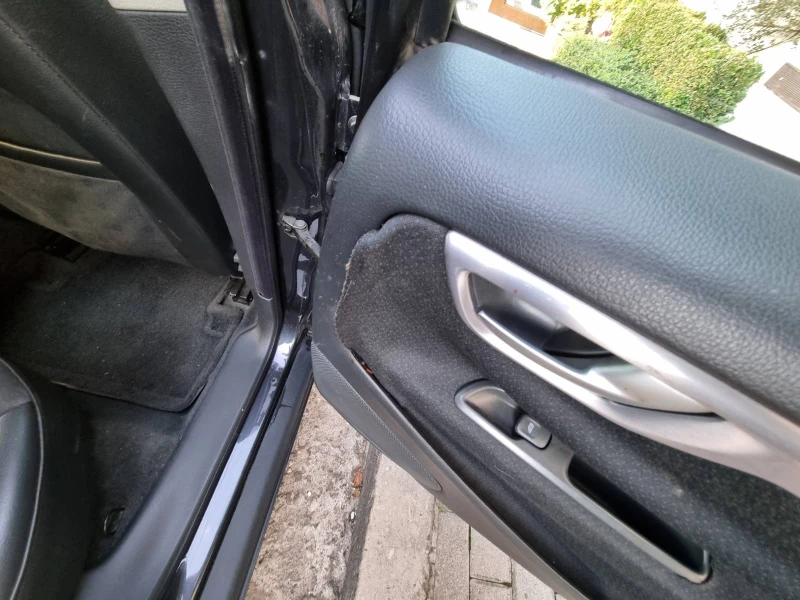 Volvo V70, снимка 10 - Автомобили и джипове - 52658225