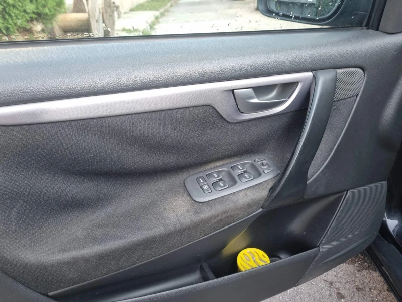 Volvo V70, снимка 11 - Автомобили и джипове - 52658225