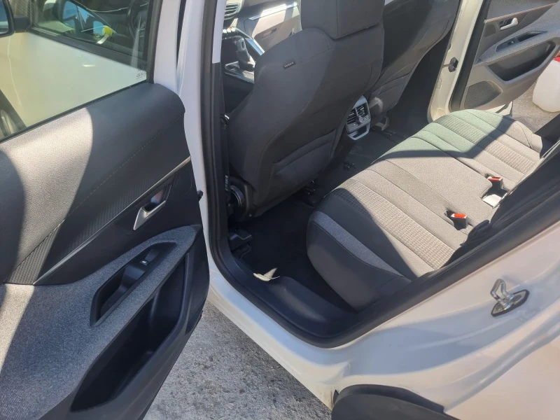 Peugeot 3008, снимка 9 - Автомобили и джипове - 51824822