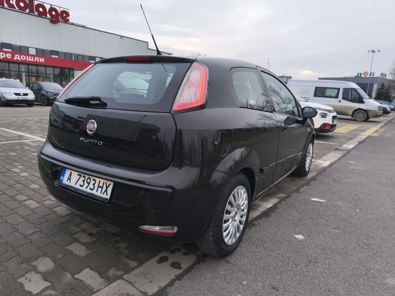 Fiat Punto Grande, снимка 6 - Автомобили и джипове - 53248704