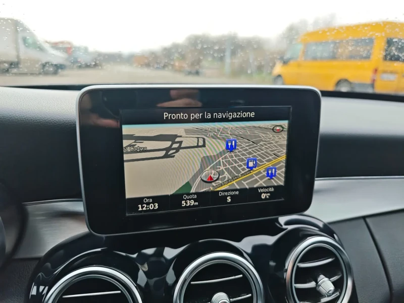 Mercedes-Benz C 220 AMG TOP FULL, снимка 12 - Автомобили и джипове - 53285124