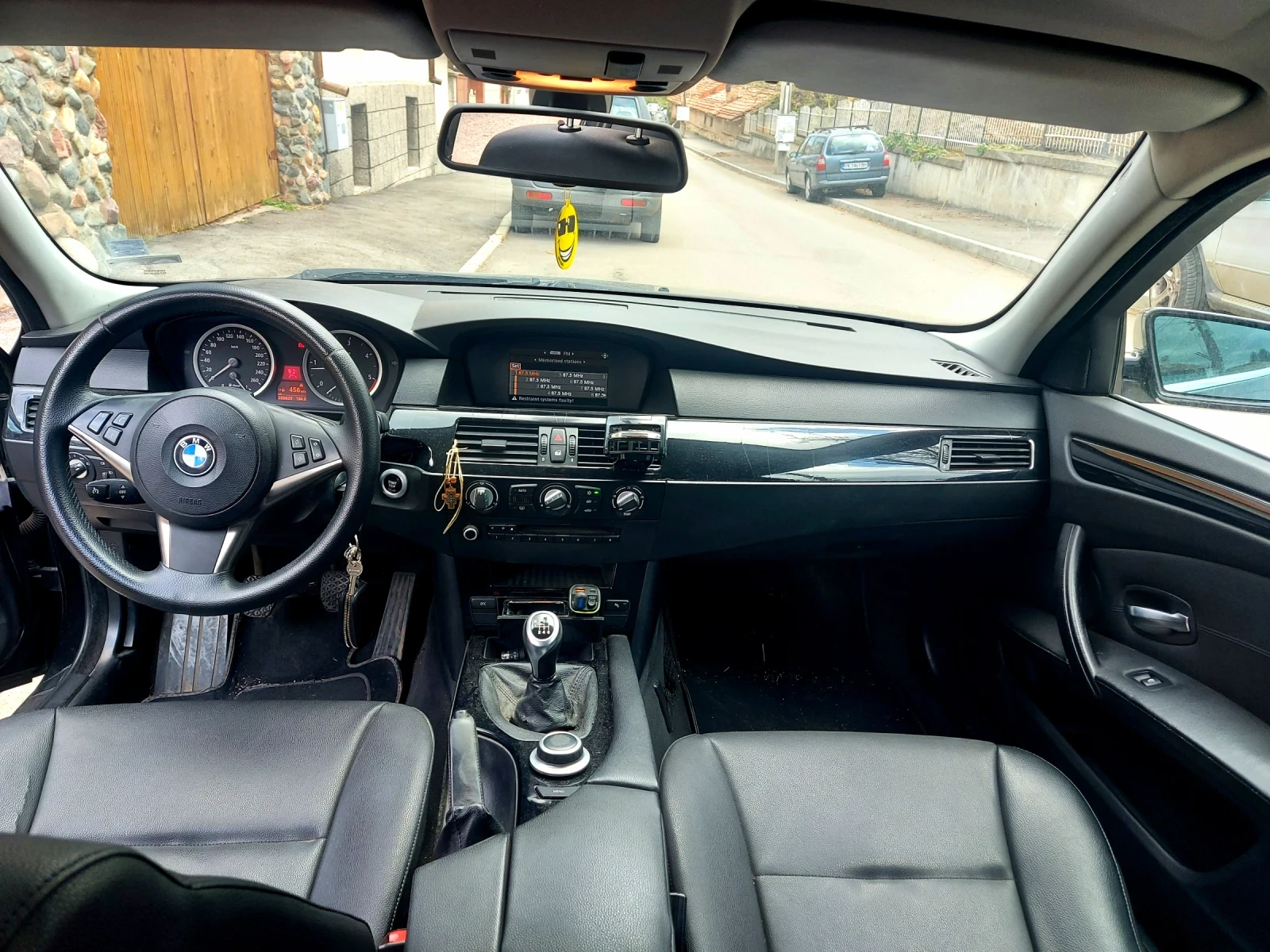 BMW 520 Facelift  - изображение 5