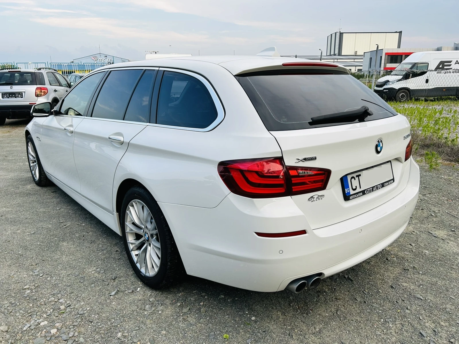 BMW 530 D/X-Drive/TOP Състояние - изображение 3