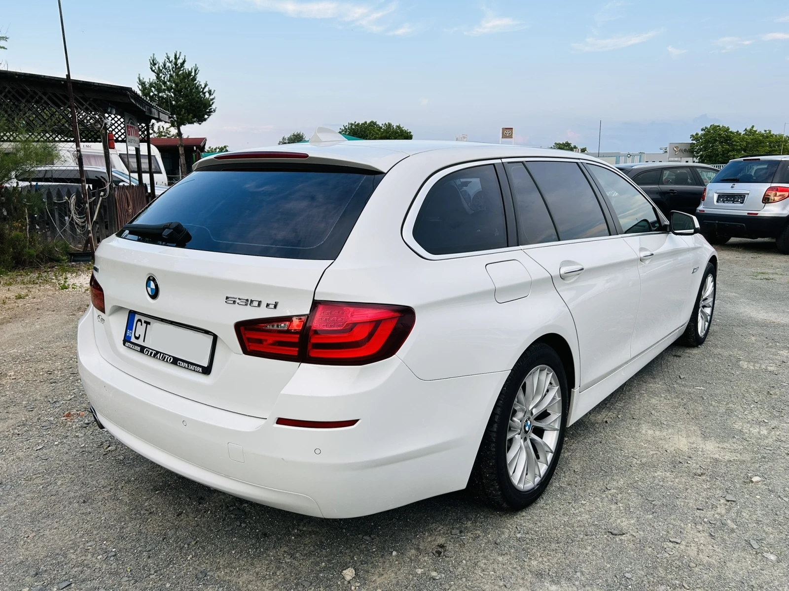 BMW 530 D/X-Drive/TOP Състояние - изображение 5