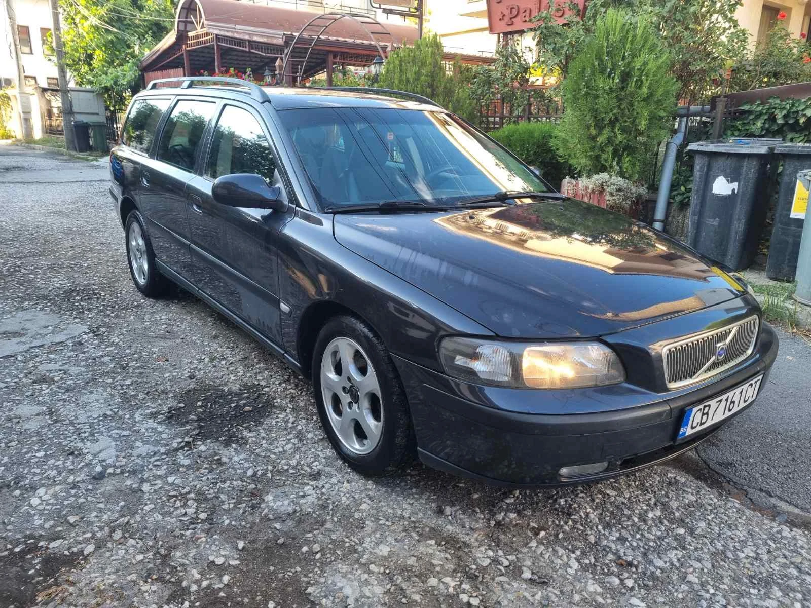 Volvo V70  - изображение 2