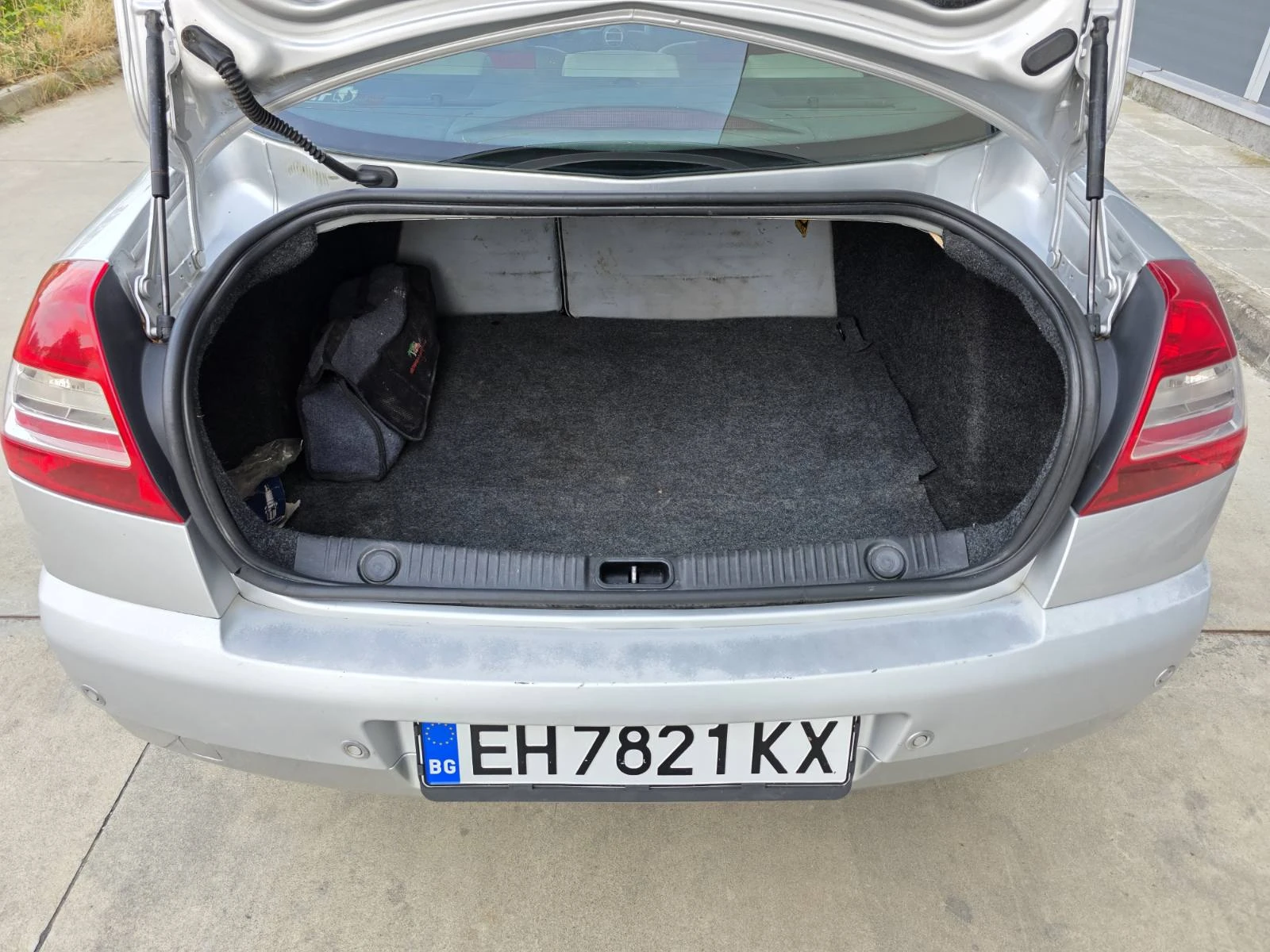 Renault Megane 1.6 LPG - изображение 9
