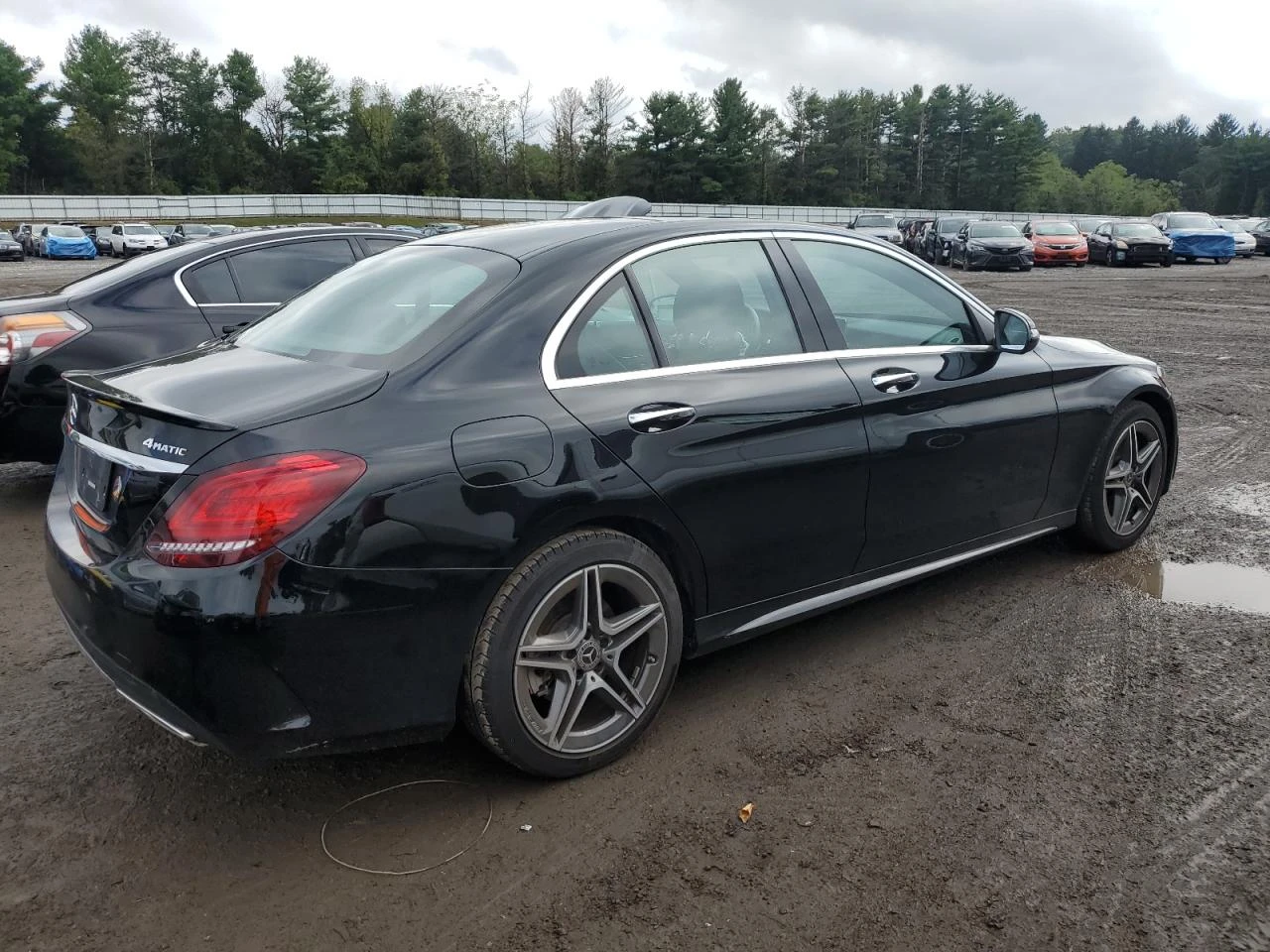 Mercedes-Benz C 300 AMG Pack / 4MATIC / Sport+ / LED / Panorama / - изображение 4