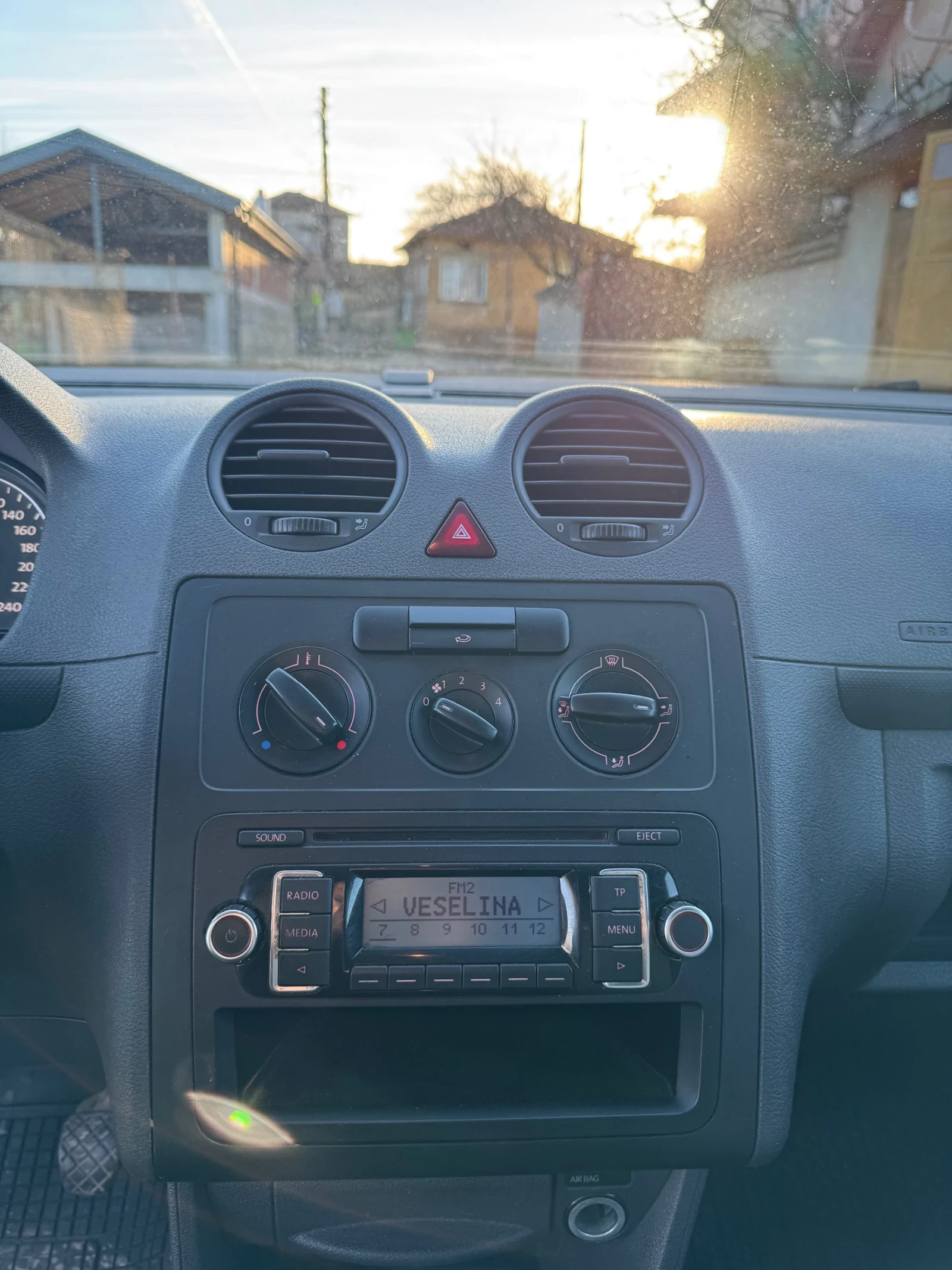 VW Caddy TDI | Mobile.bg � ����������� 12