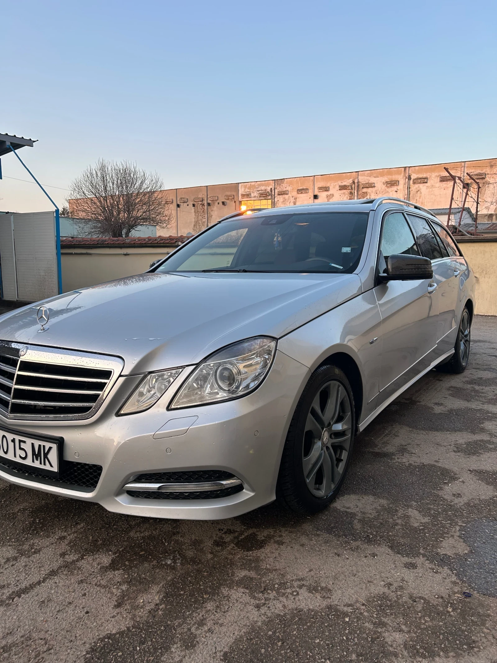 Mercedes-Benz E 250 W212, снимка 3 - Автомобили и джипове - 53866907
