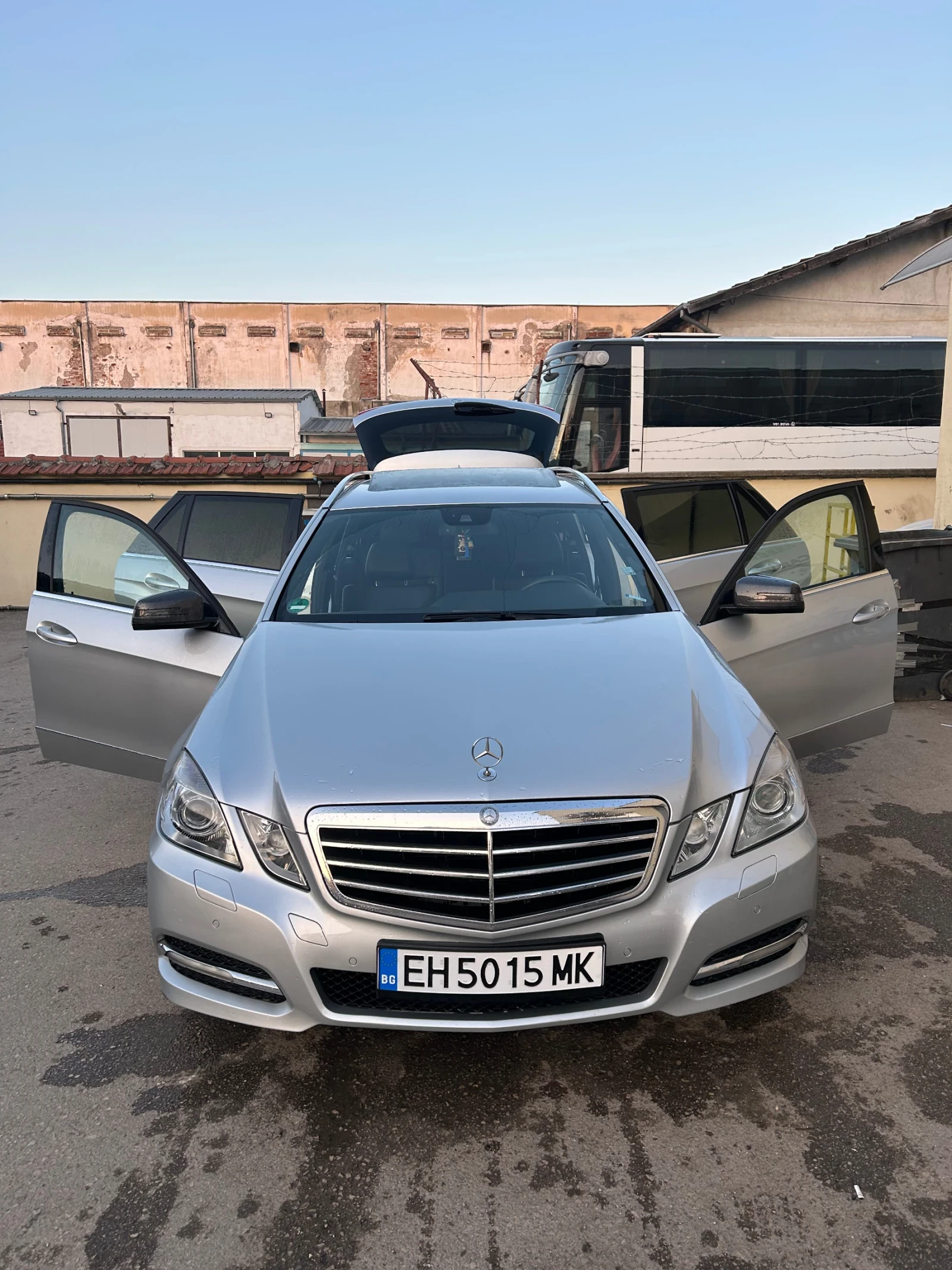 Mercedes-Benz E 250 W212, снимка 16 - Автомобили и джипове - 53866907