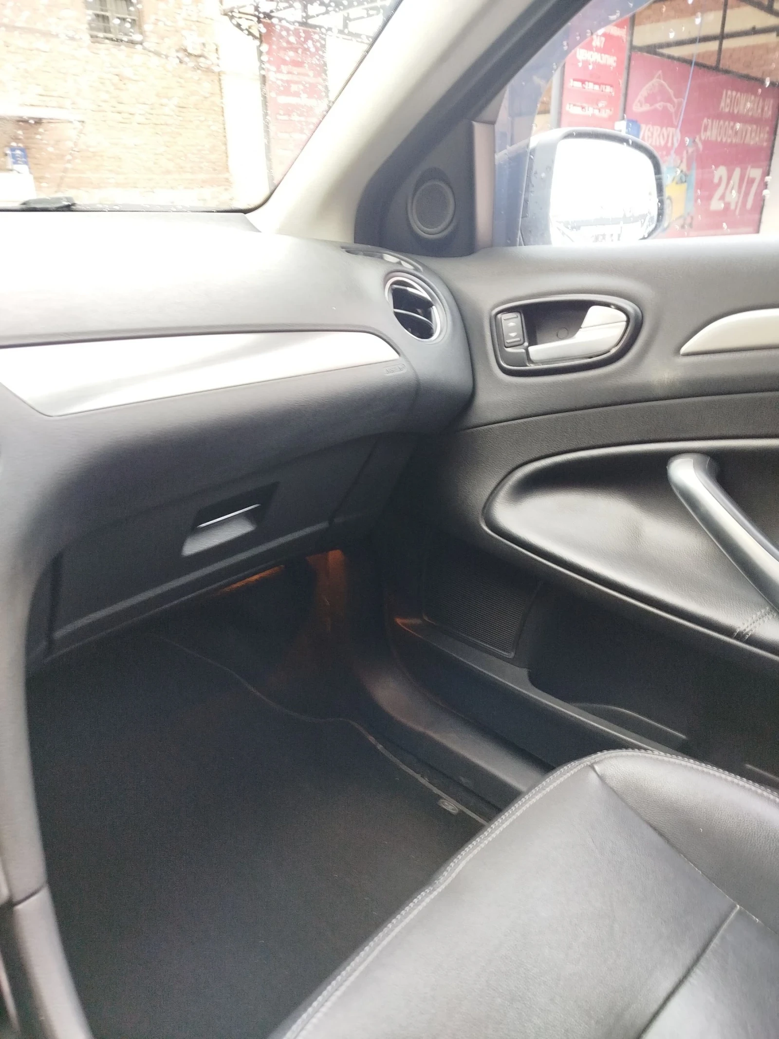 Ford Mondeo, снимка 4 - Автомобили и джипове - 54033582