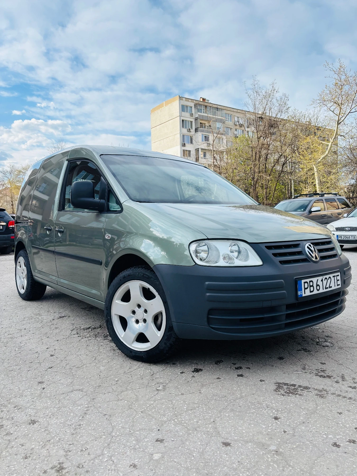 VW Caddy 1.9 TDI * * * Klimatik* * , снимка 2 - Автомобили и джипове - 54126902