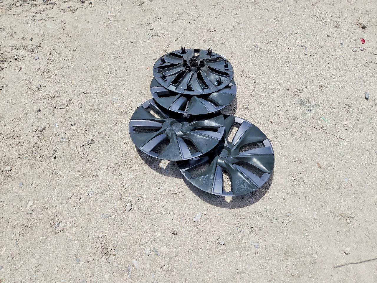 Tesla Model Y, снимка 13 - Автомобили и джипове - 54647727