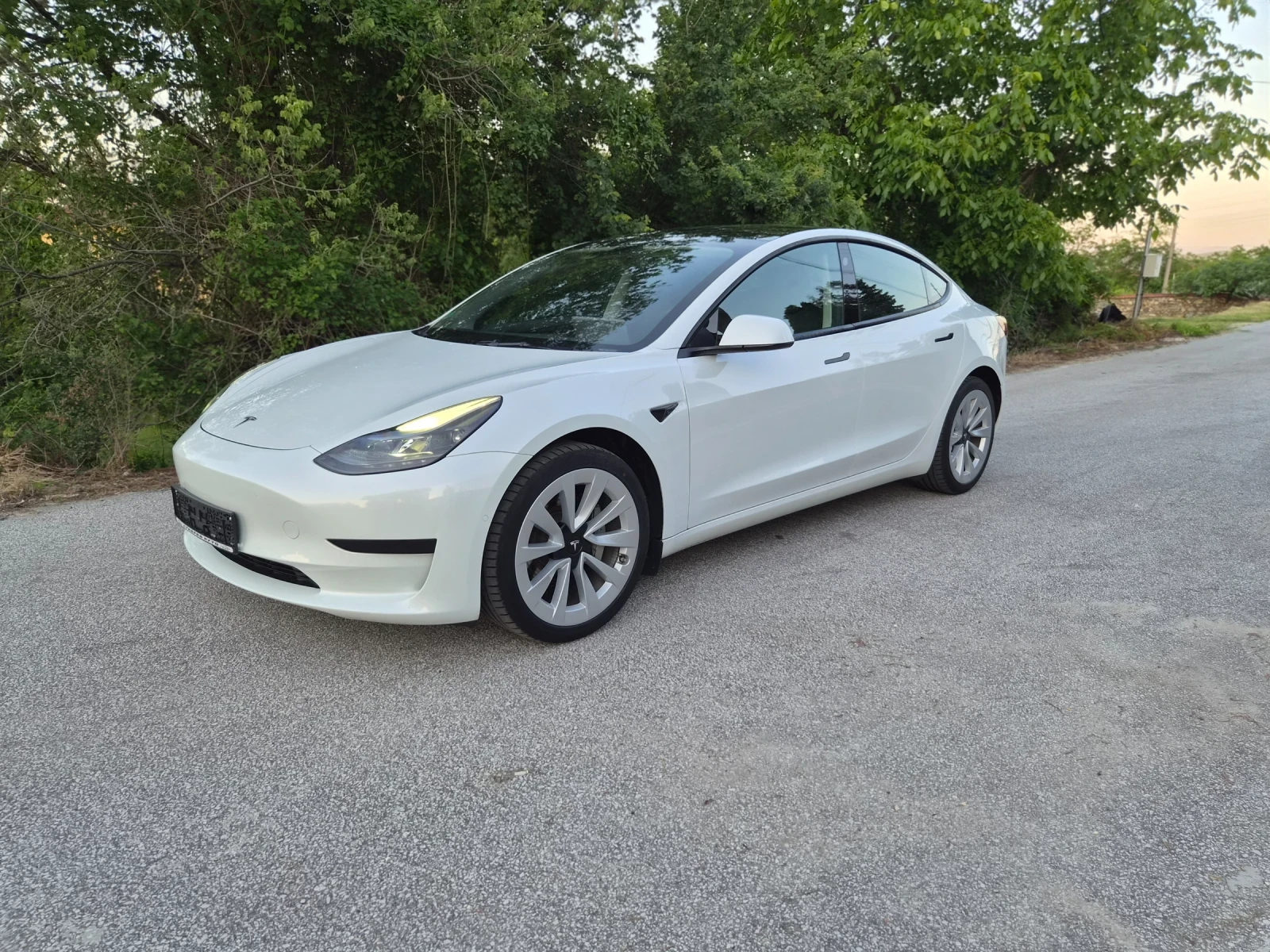 Tesla Model 3 12.2021г.106000км