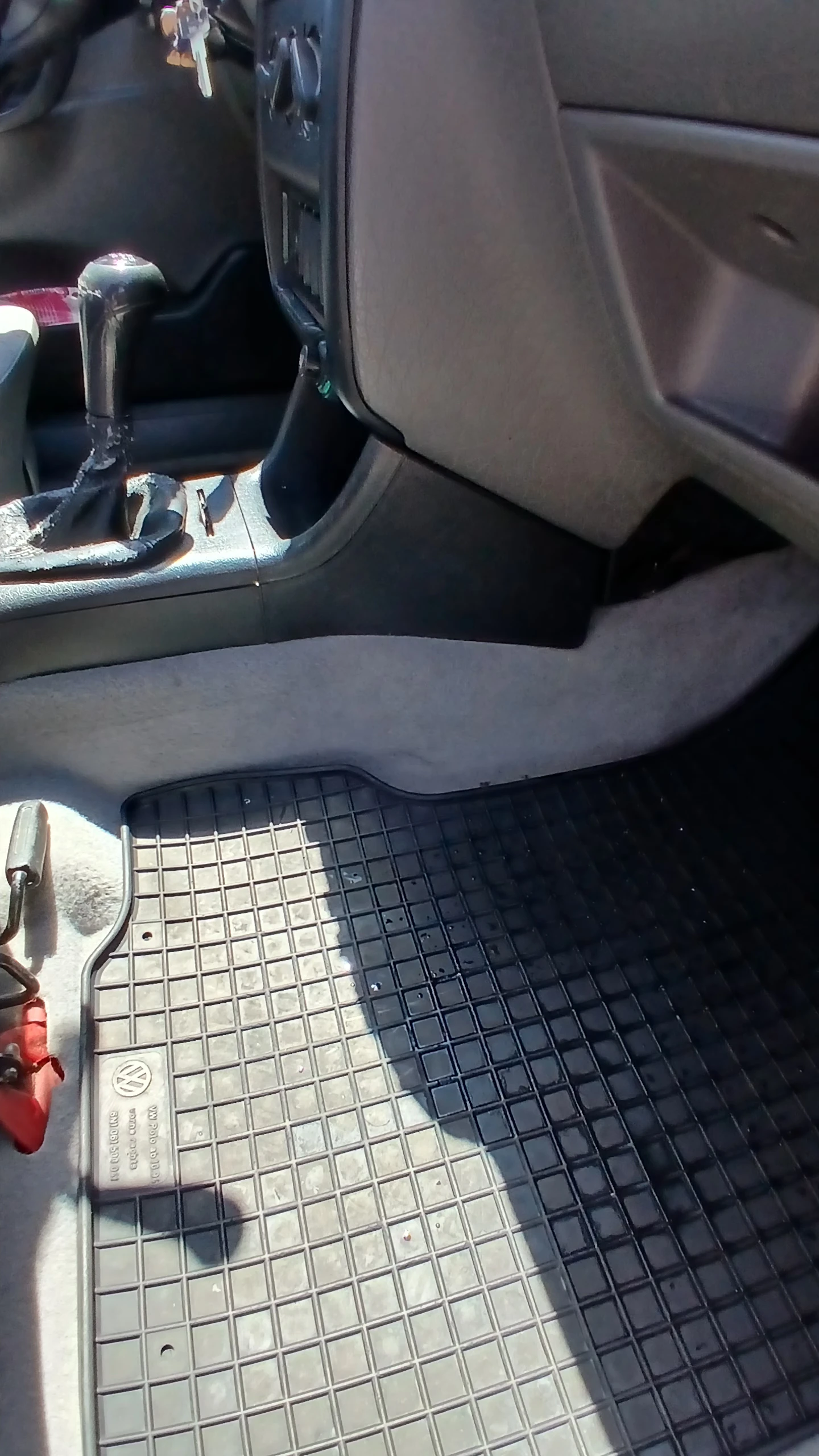 VW Polo WVWZZZ6KZVR020683, снимка 12 - Автомобили и джипове - 54715645