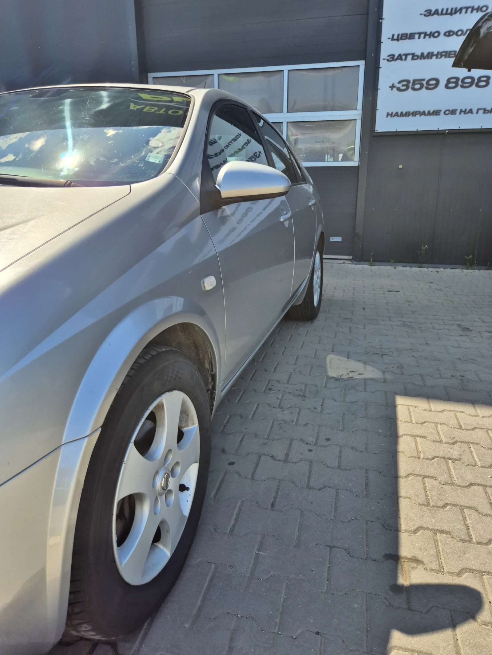 Nissan Primera 2.0 16V ГАЗ/БЕНЗИН, снимка 3 - Автомобили и джипове - 54947684