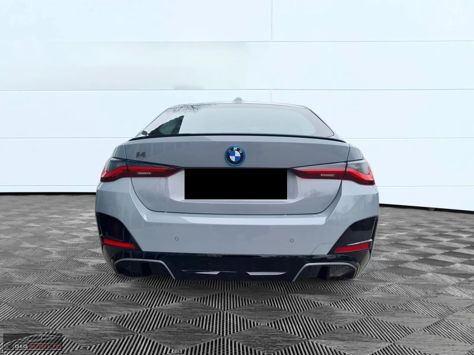 BMW i4 M50/533HP/xDRIVE/SPORT/PRO/360/BLACK/ACC/532z, снимка 5 - Автомобили и джипове - 55143821