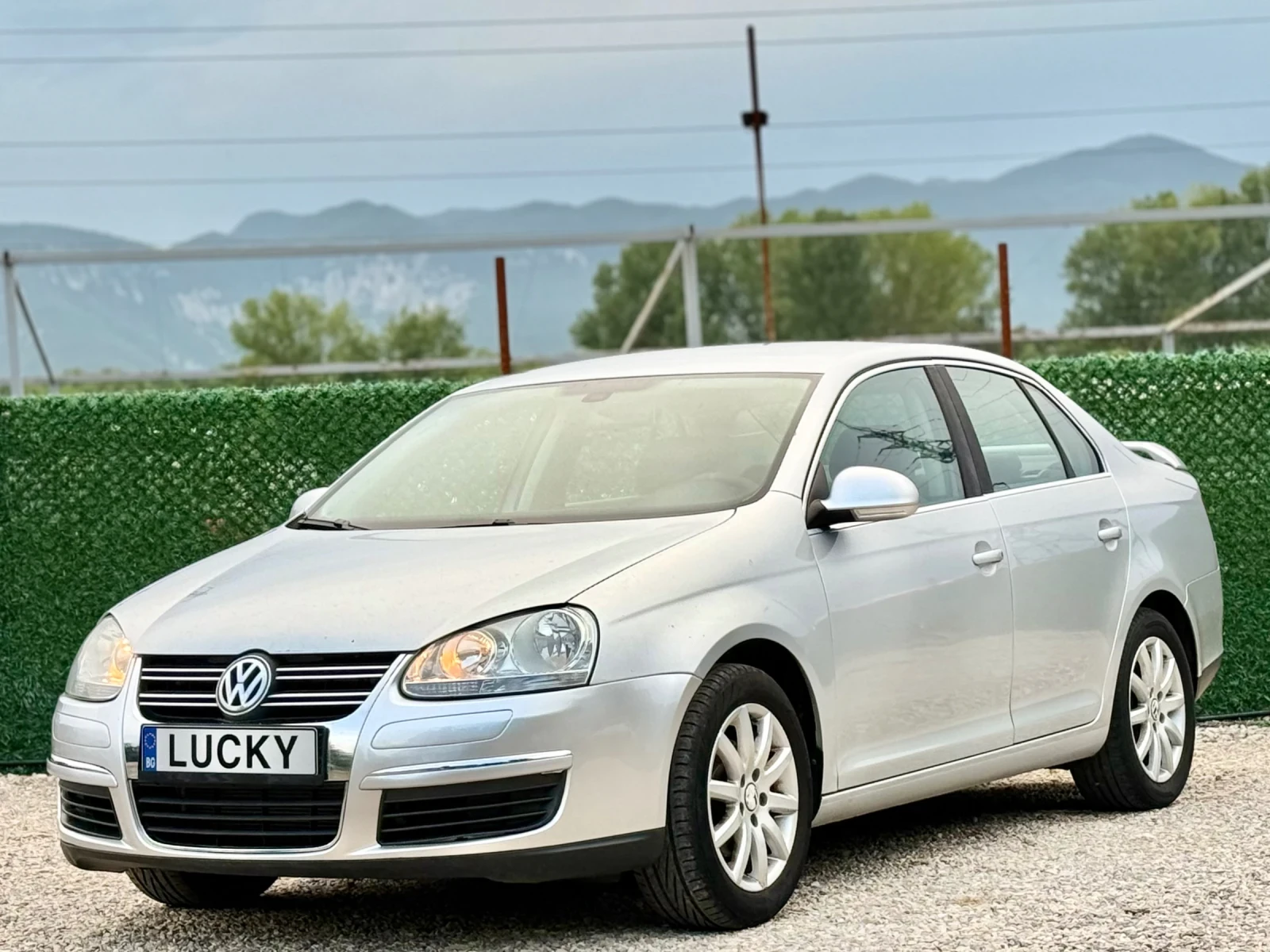 VW Jetta 1.9TDi 105hp, снимка 3 - Автомобили и джипове - 55362033