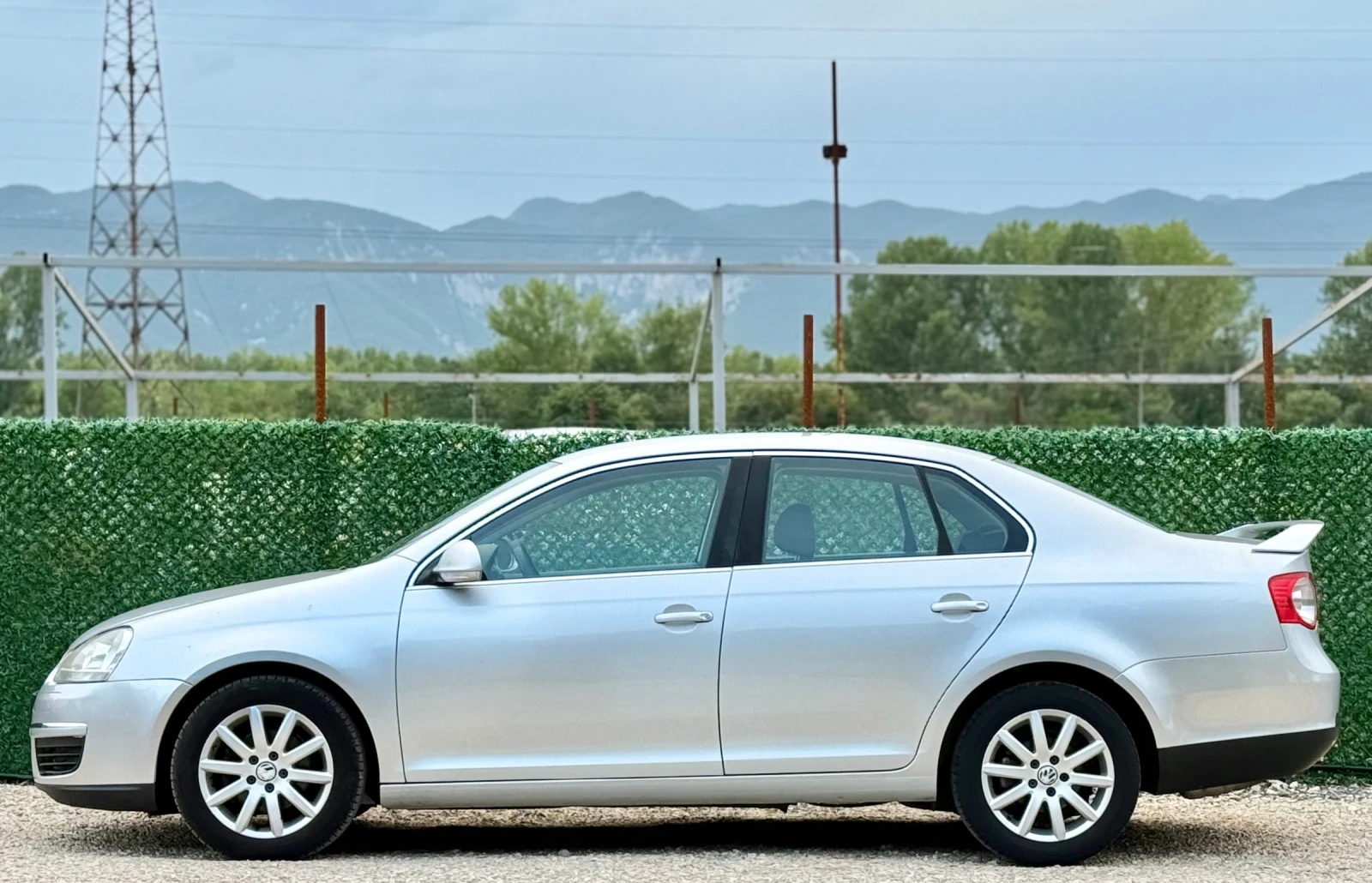 VW Jetta 1.9TDi 105hp, снимка 4 - Автомобили и джипове - 55362033