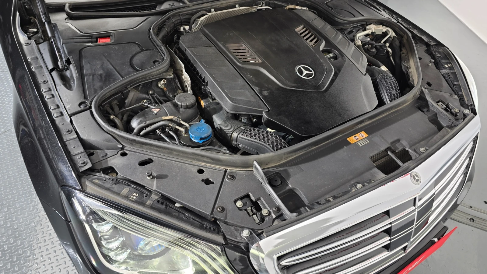 Mercedes-Benz S 560 L 4MATIC, снимка 6 - Автомобили и джипове - 55479581