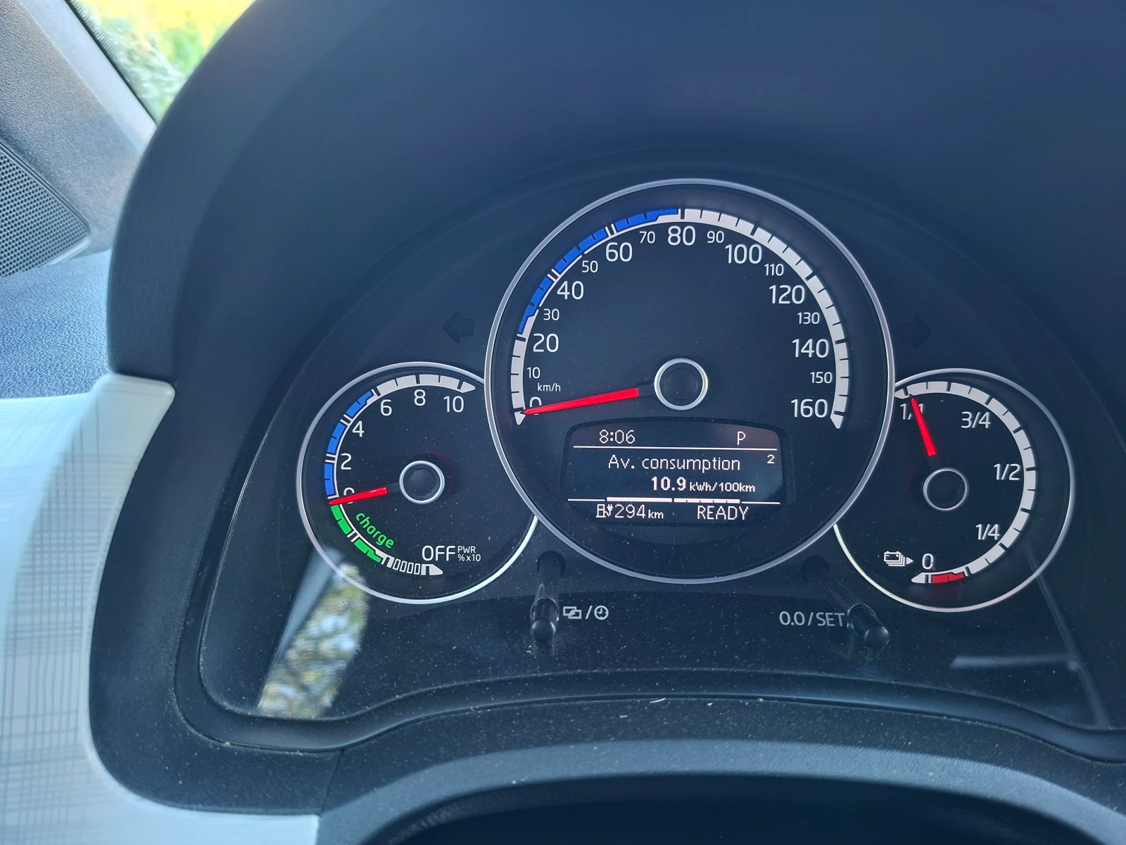Seat Mii, снимка 8 - Автомобили и джипове - 55694847