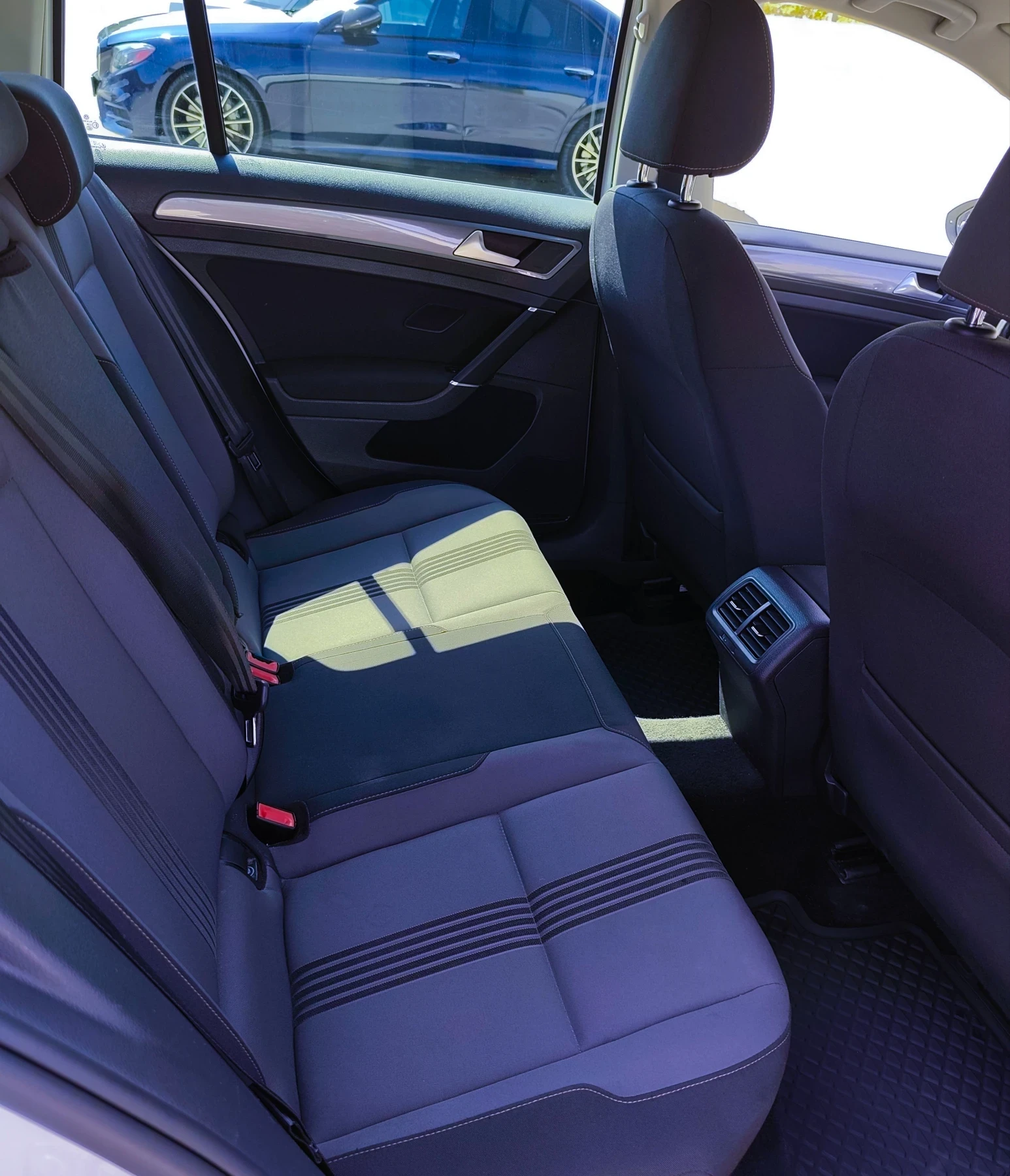 VW Golf, снимка 15 - Автомобили и джипове - 55955339