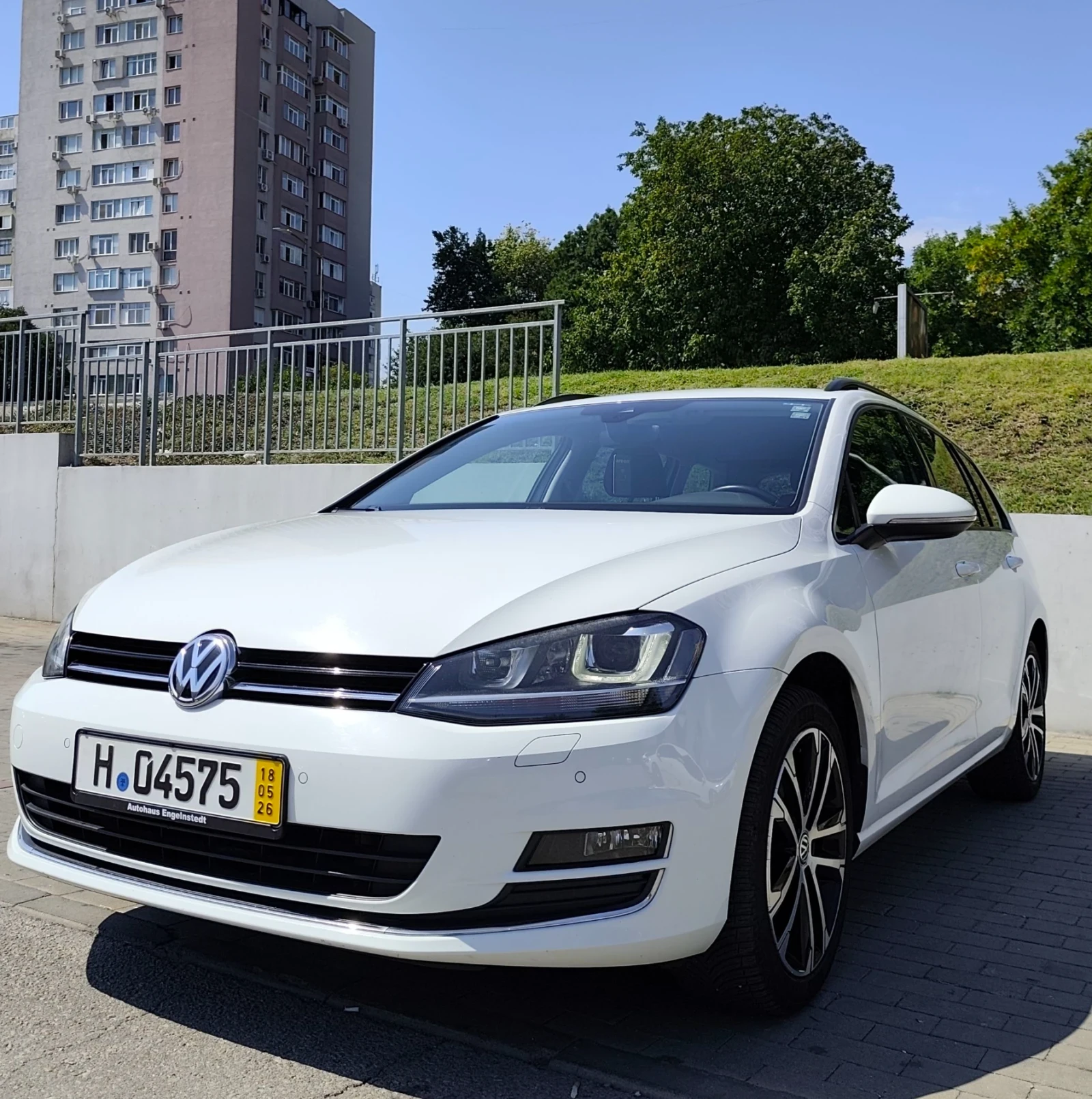 VW Golf, снимка 3 - Автомобили и джипове - 55955339