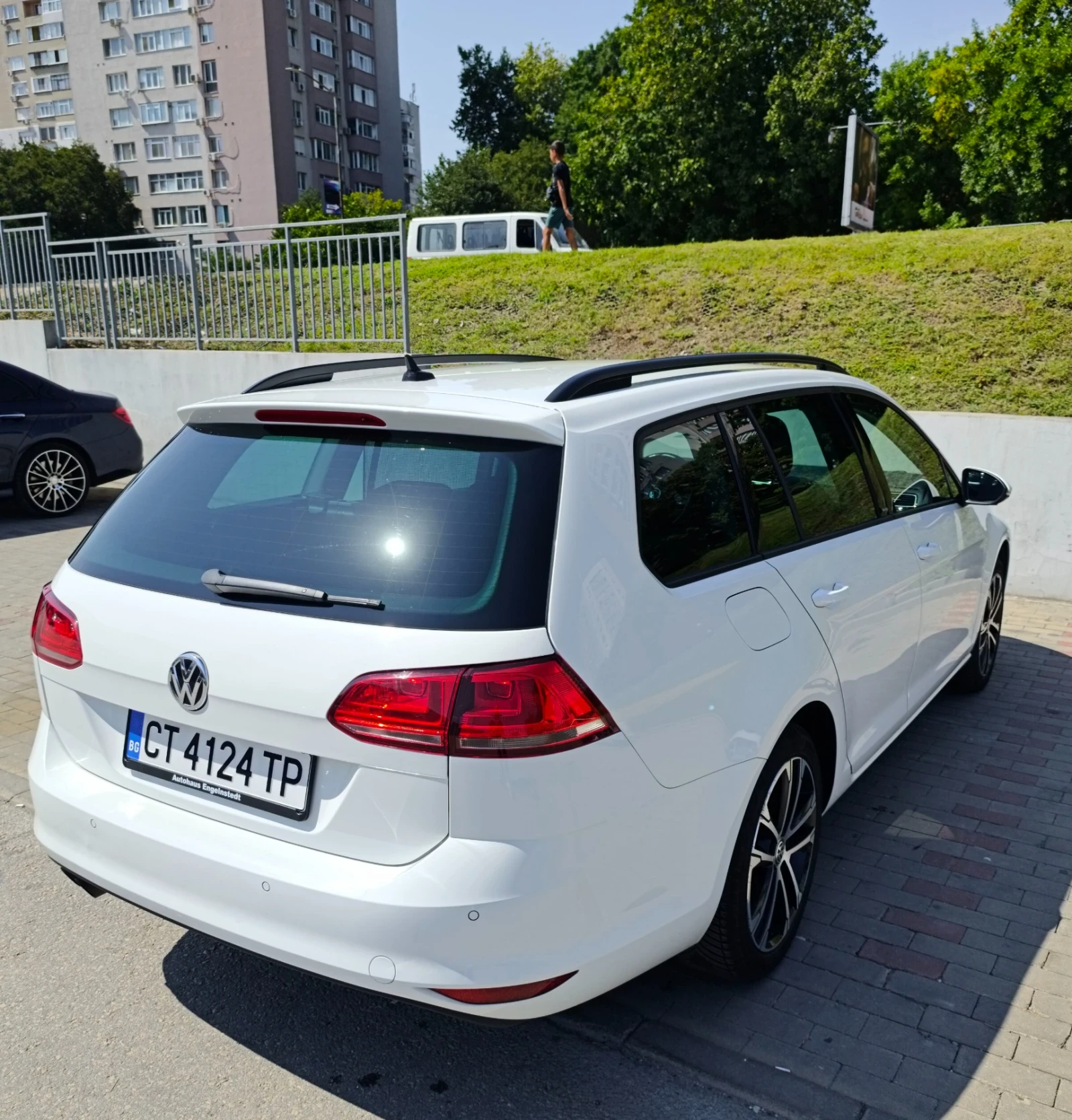 VW Golf, снимка 8 - Автомобили и джипове - 55955339