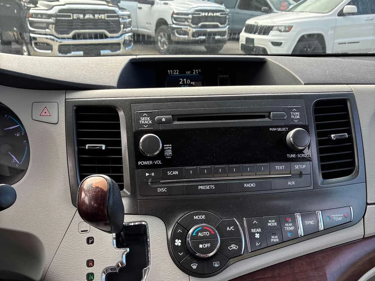 Toyota Sienna * XLE * ���������� ��� ������������ ������*  | Mobile.bg � ����������� 9