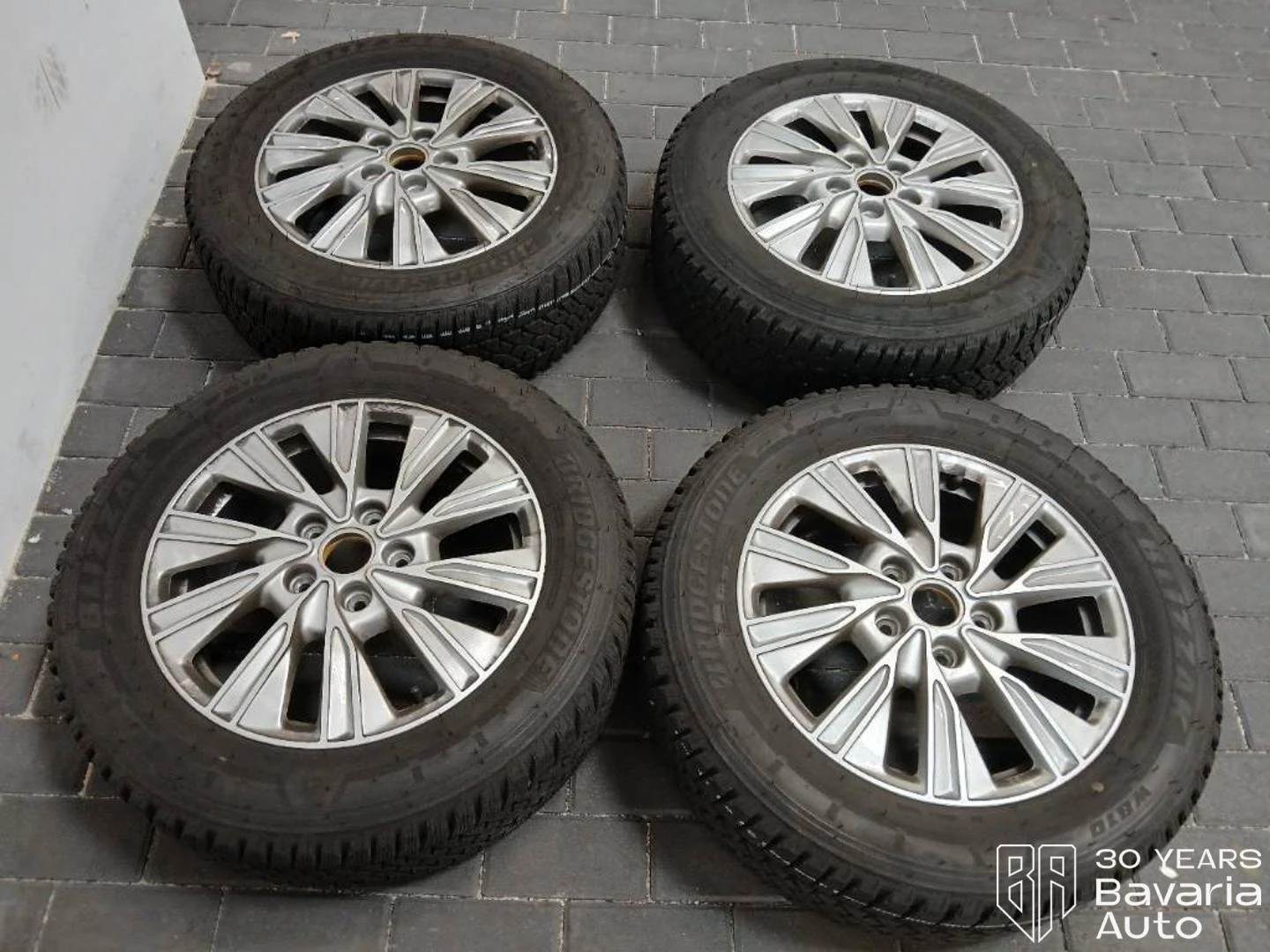 VW Multivan lang Style DSG Easy Open Basic, снимка 17 - Автомобили и джипове - 56333251