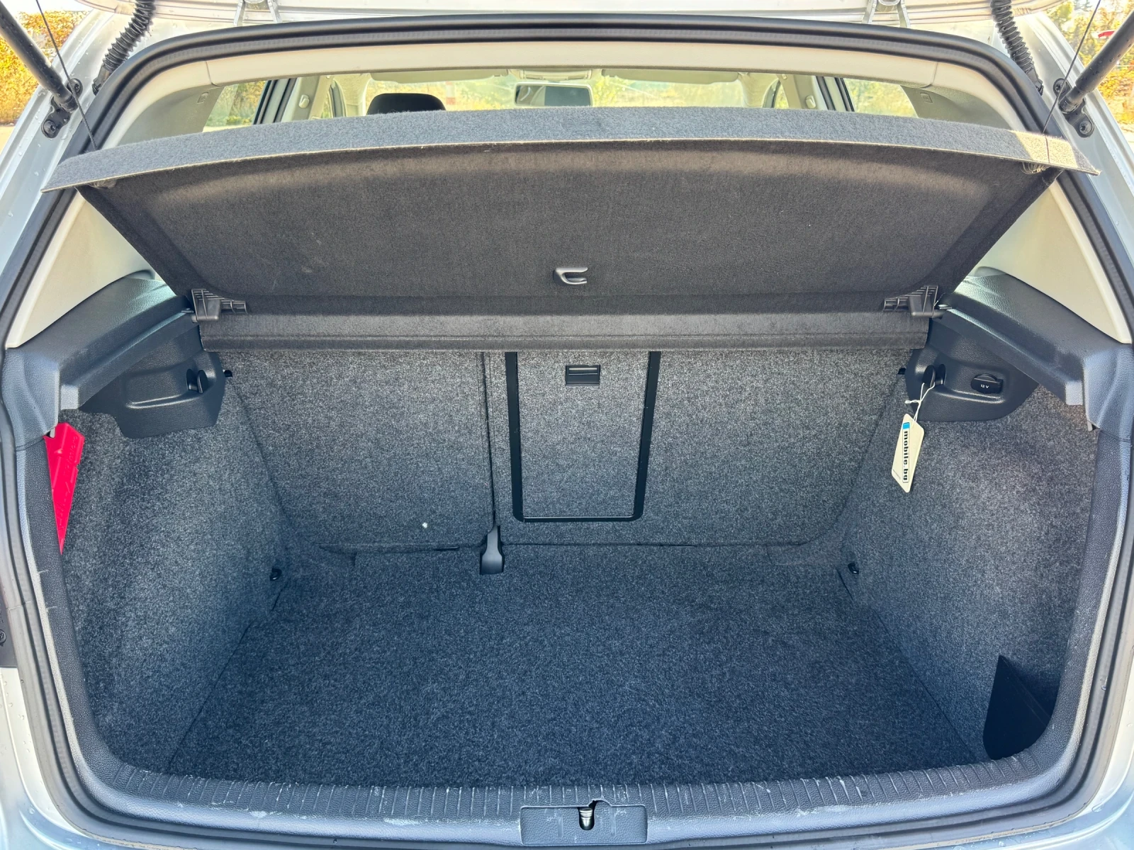 VW Golf 1.4-TSI , снимка 13 - Автомобили и джипове - 56640110