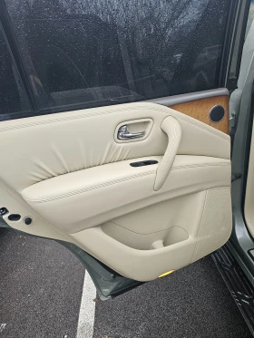 Infiniti QX56, снимка 12