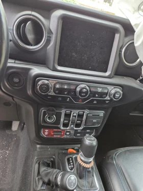 Jeep Wrangler 4XE Plug-in Hybrid  | Mobile.bg    10