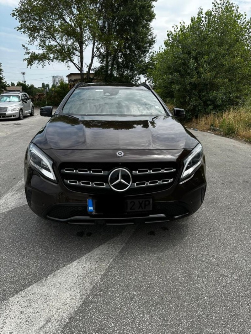 Mercedes-Benz GLA 220, снимка 2 - Автомобили и джипове - 46071204