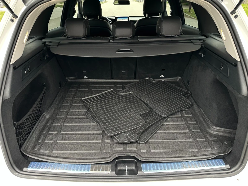 Mercedes-Benz GLC 250 d 4MATIC AMG PREMIUM 2019г.!! 360-КАМЕРИ, снимка 13 - Автомобили и джипове - 49678146