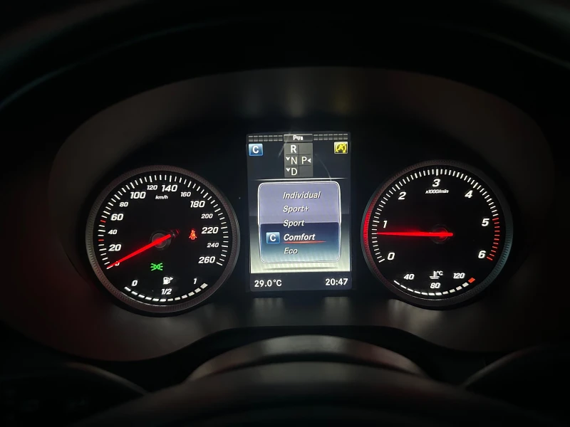 Mercedes-Benz GLC 250 d, снимка 10 - Автомобили и джипове - 51253379