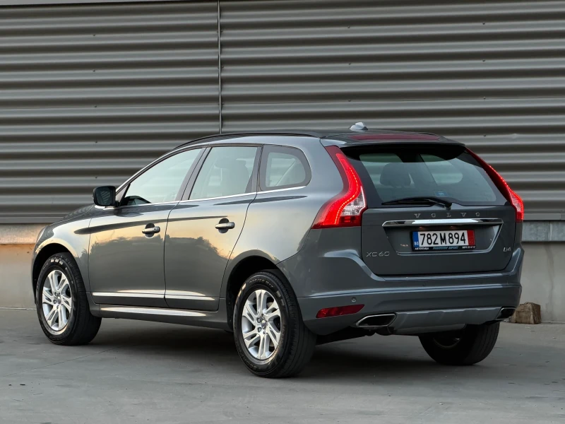 Volvo XC60 D4 190 HP 2017 Г. 172 000 КМ. УНИКАТ, снимка 7 - Автомобили и джипове - 52526837