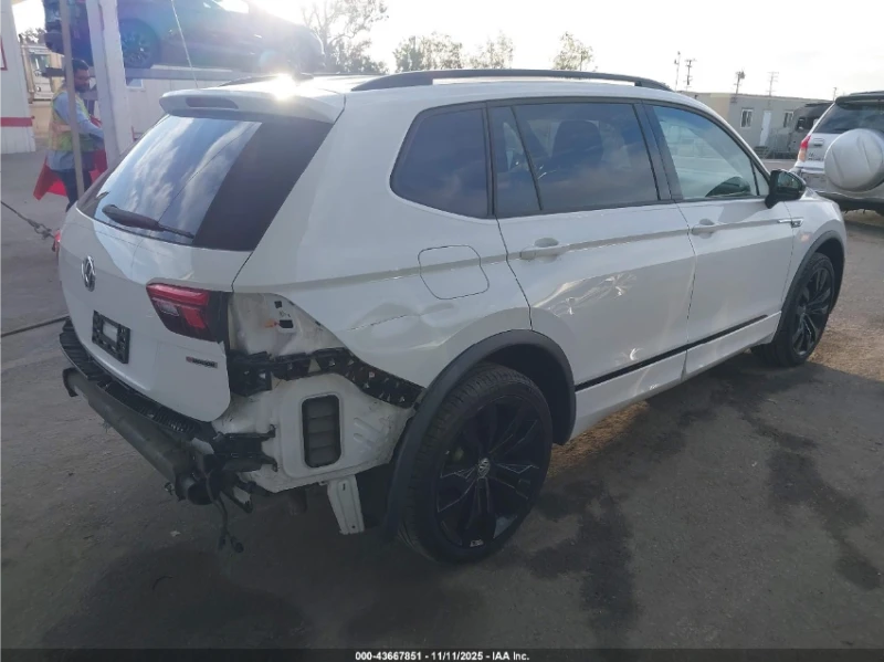 VW Tiguan R-LINE BLACK/2.0T SEL, снимка 7 - Автомобили и джипове - 52858928