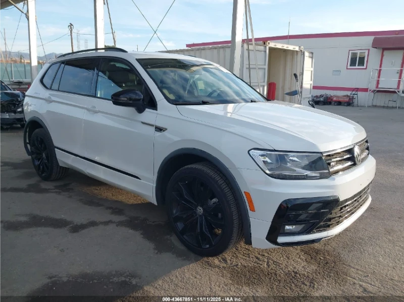 VW Tiguan R-LINE BLACK/2.0T SEL, снимка 3 - Автомобили и джипове - 52858928