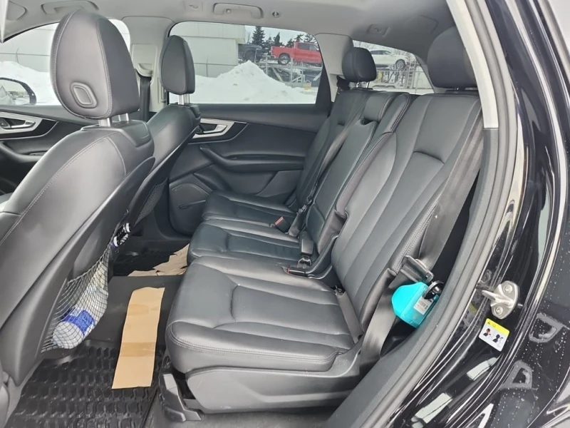 Audi Q7 * TECHNIK * DISTRONIC* ОБДУХВАНЕ* ДВА КЛЮЧА* , снимка 13 - Автомобили и джипове - 53420781