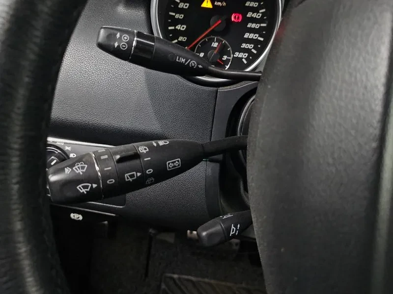 Mercedes-Benz ML 63 AMG, снимка 16 - Автомобили и джипове - 52875093