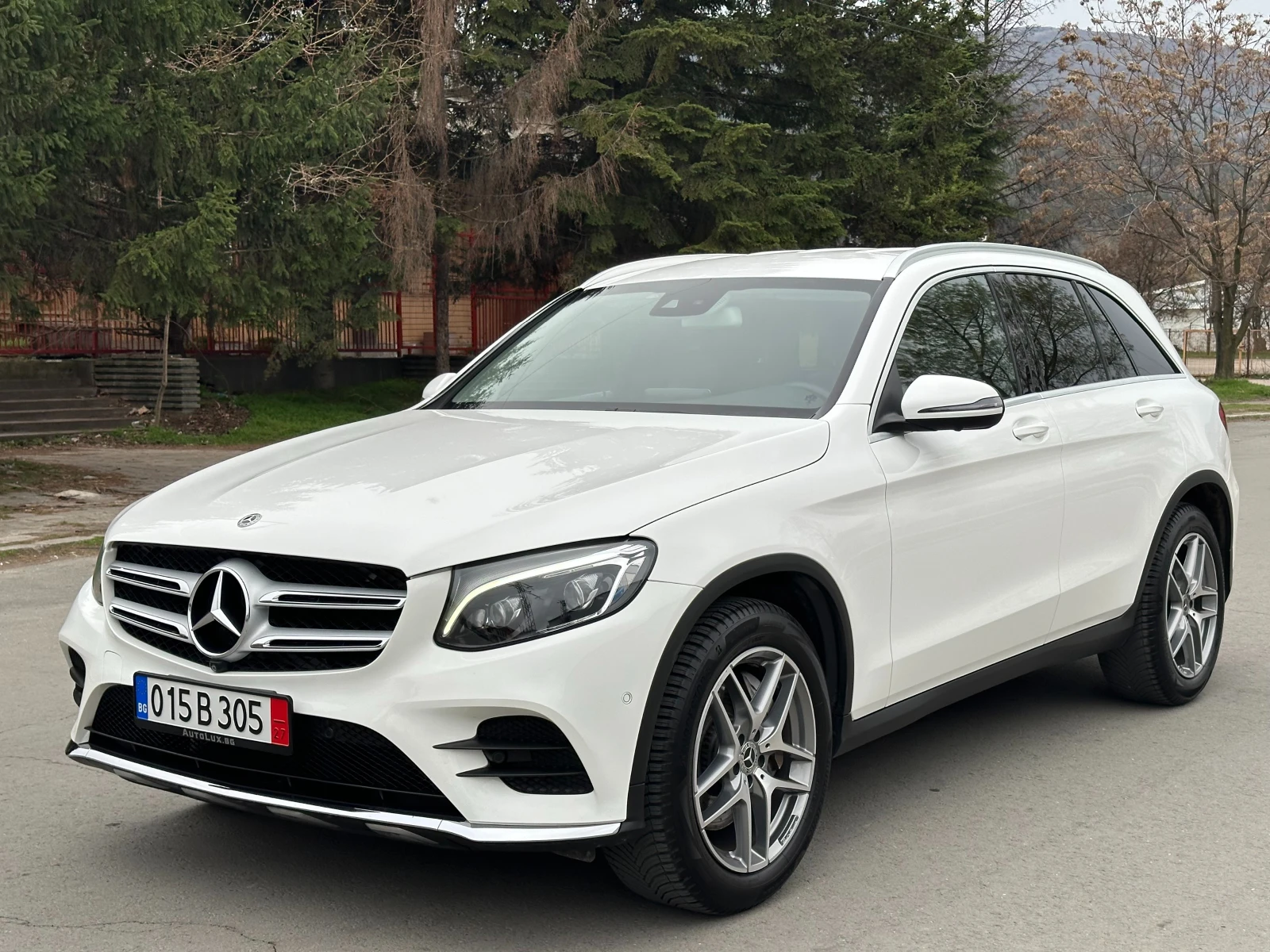 Mercedes-Benz GLC 250 d 4MATIC AMG PREMIUM 2019г.!! 360-КАМЕРИ, снимка 1