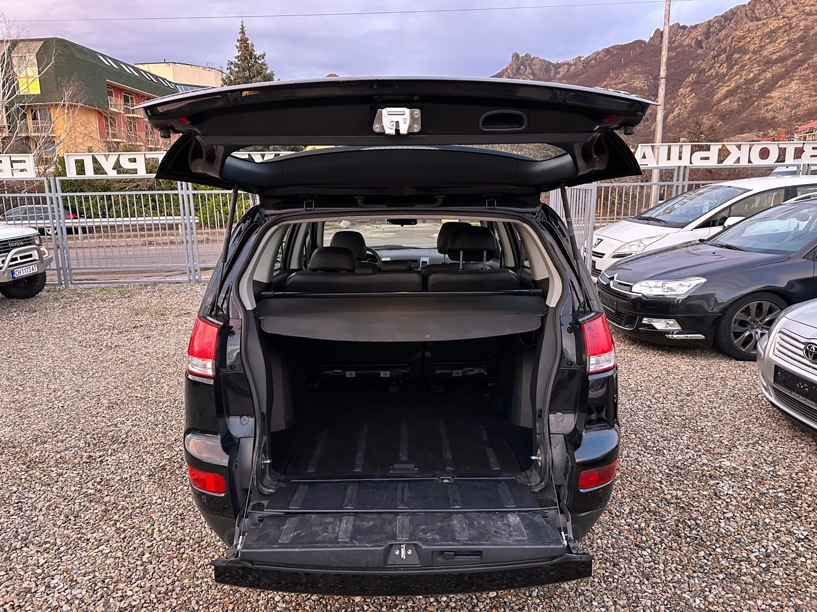 Peugeot 4007 2.2-156кс. | Mobile.bg — изображение 11