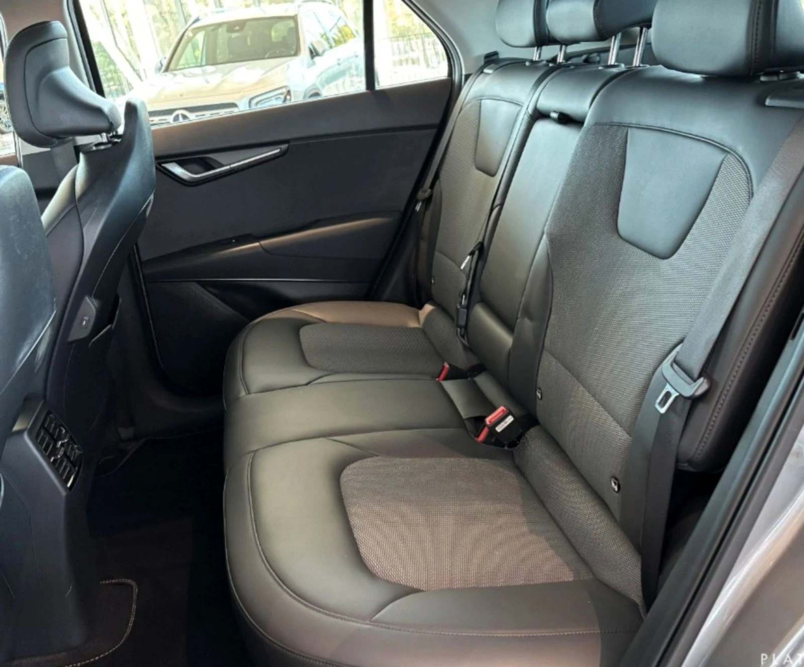 Kia Niro 64KWh//  | Mobile.bg   10