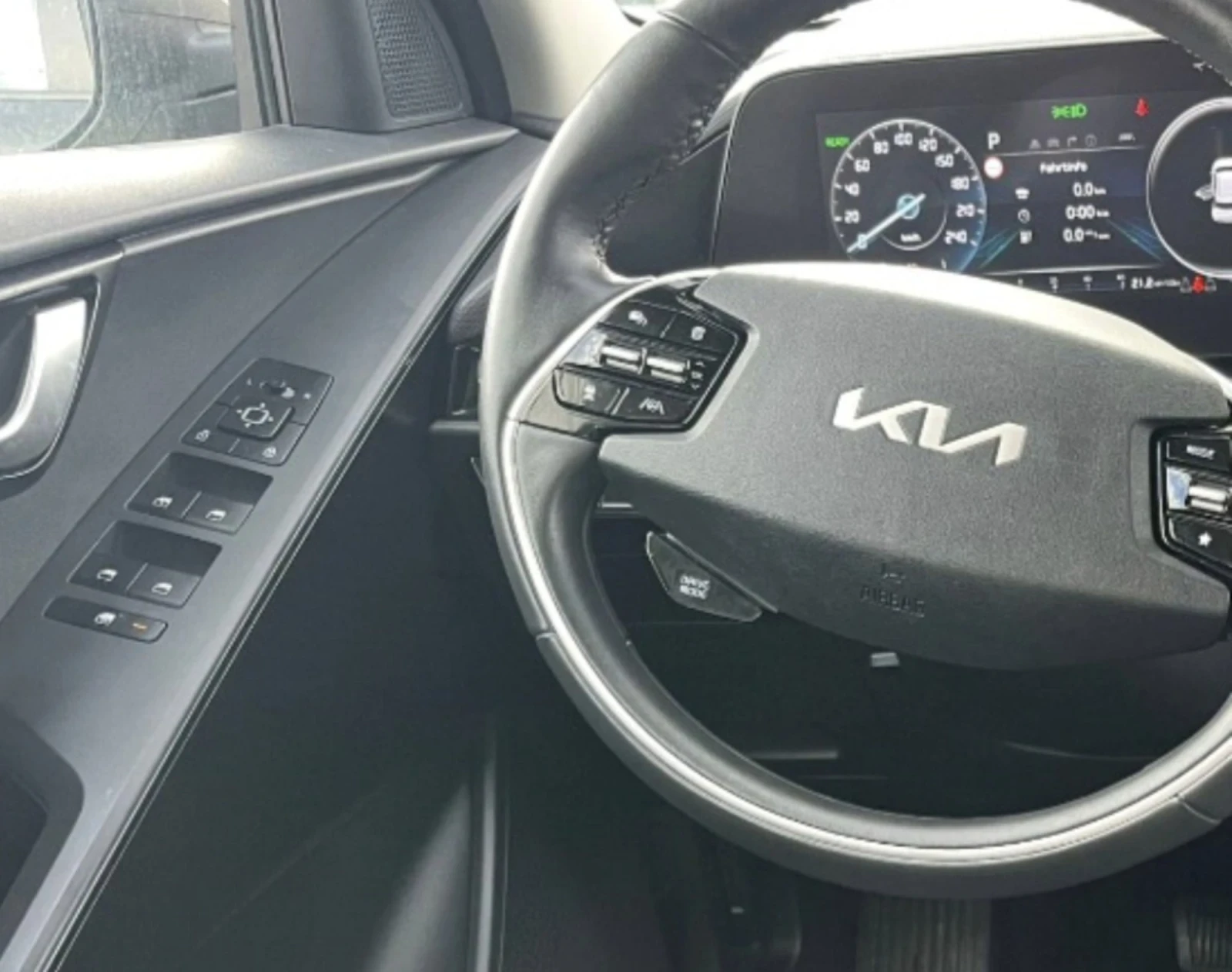 Kia Niro 64KWh//  | Mobile.bg   13