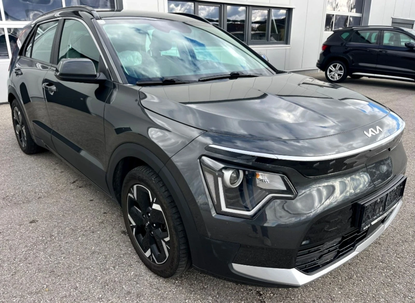 Kia Niro 64KWh//  | Mobile.bg   2