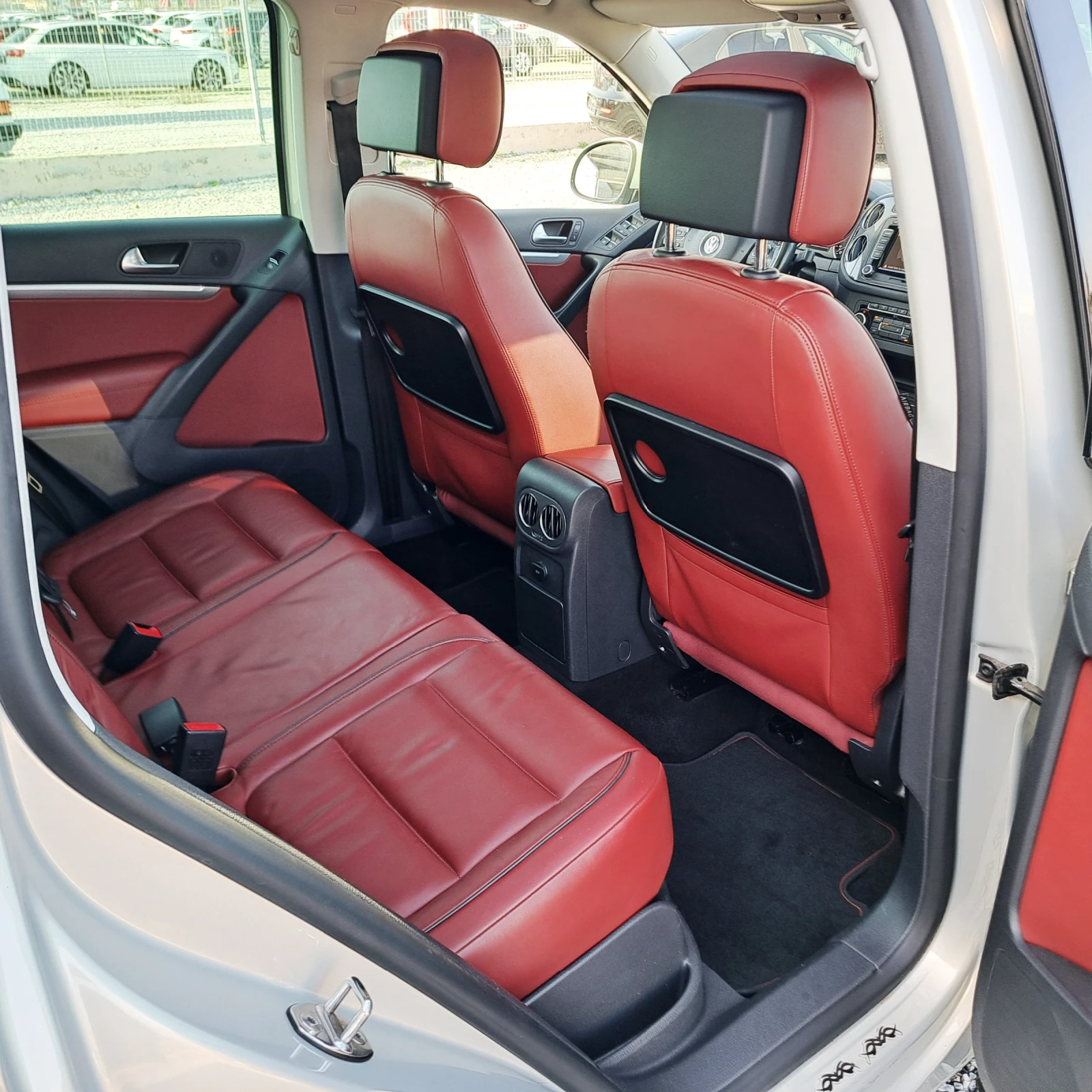 VW Tiguan 2.0TDI* Track&Style 4Motion* Exclusive* FULL&FULL* | Mobile.bg � ����������� 12